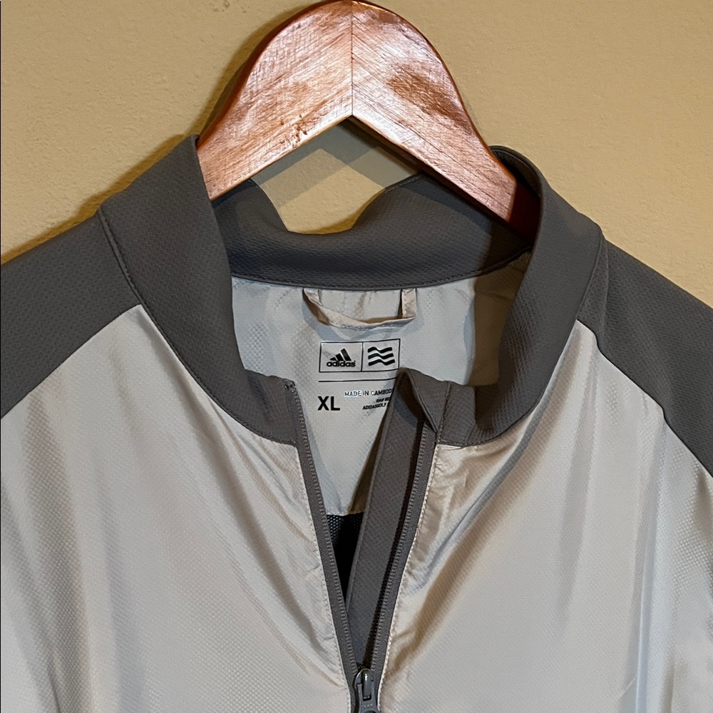 Adidas Men's Two-Tone Gray Windbreaker Vest